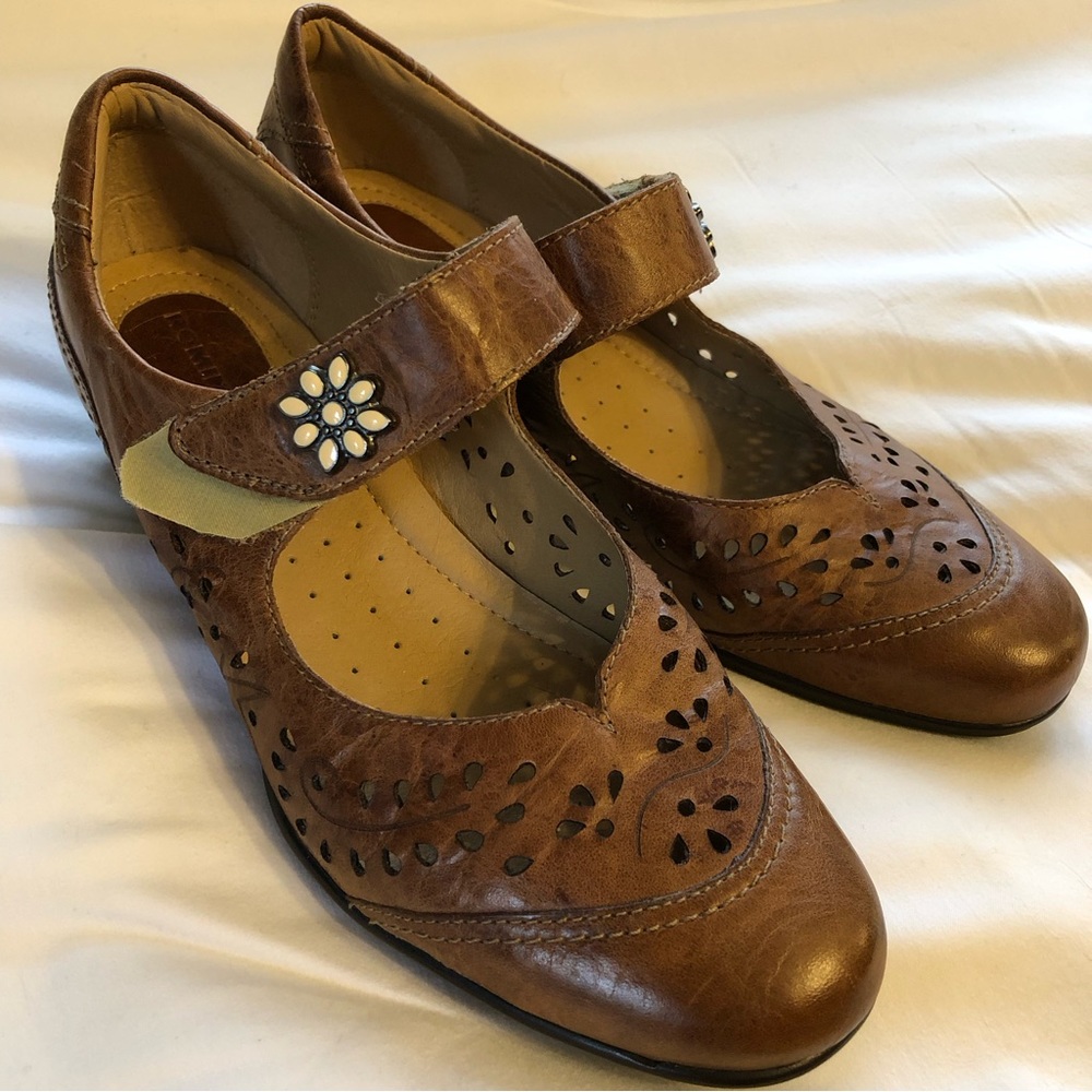 Romika brand brown leather Velcro strap heels